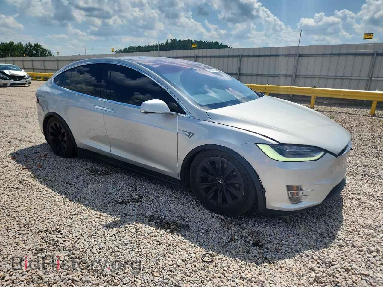 2016 TESLA MODEL X - VIN: 5YJXCAE25GF006121 - Photo 4