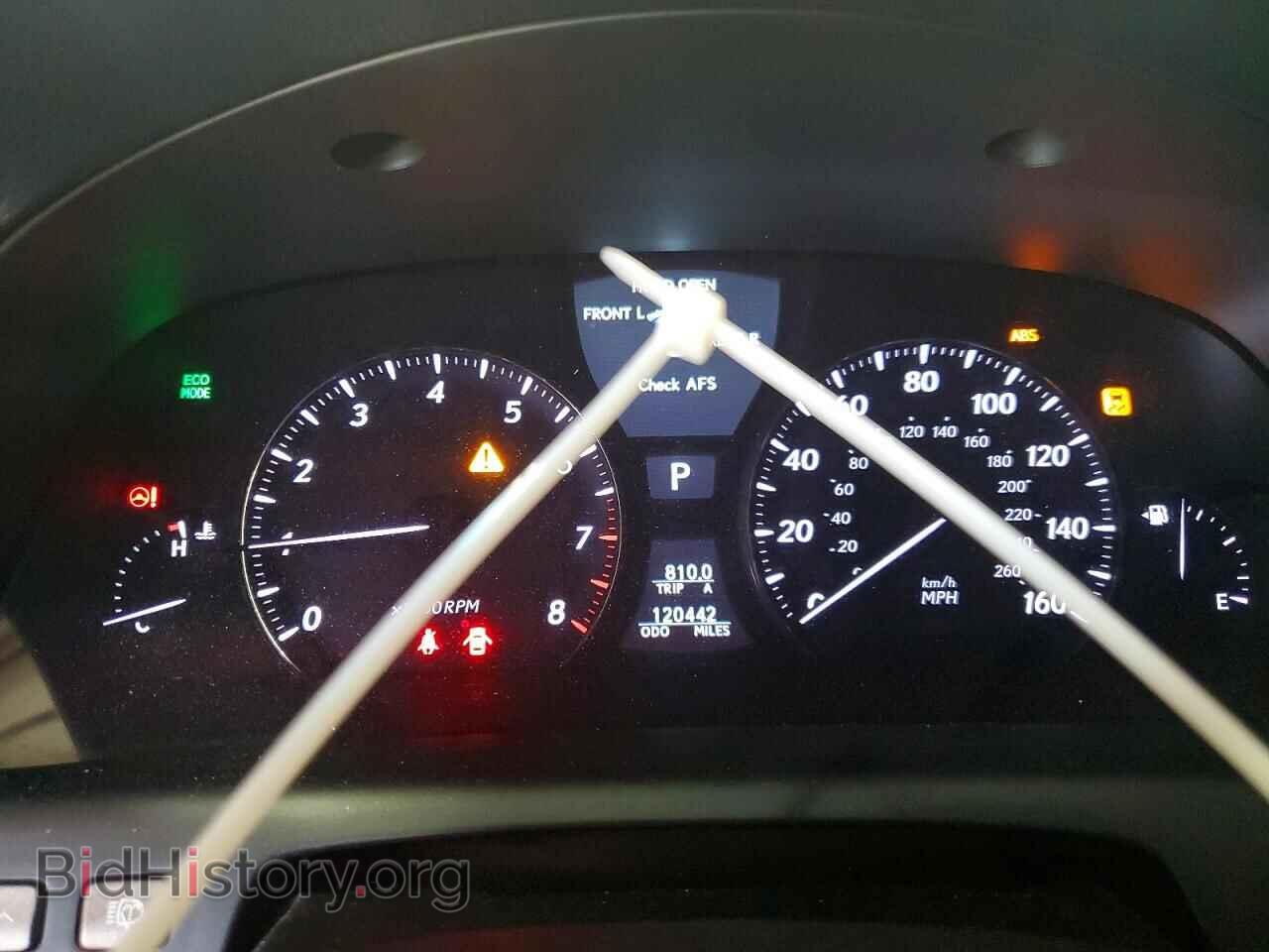 2011 LEXUS LS460 - VIN: JTHCL5EFXB5011588 - Photo 9