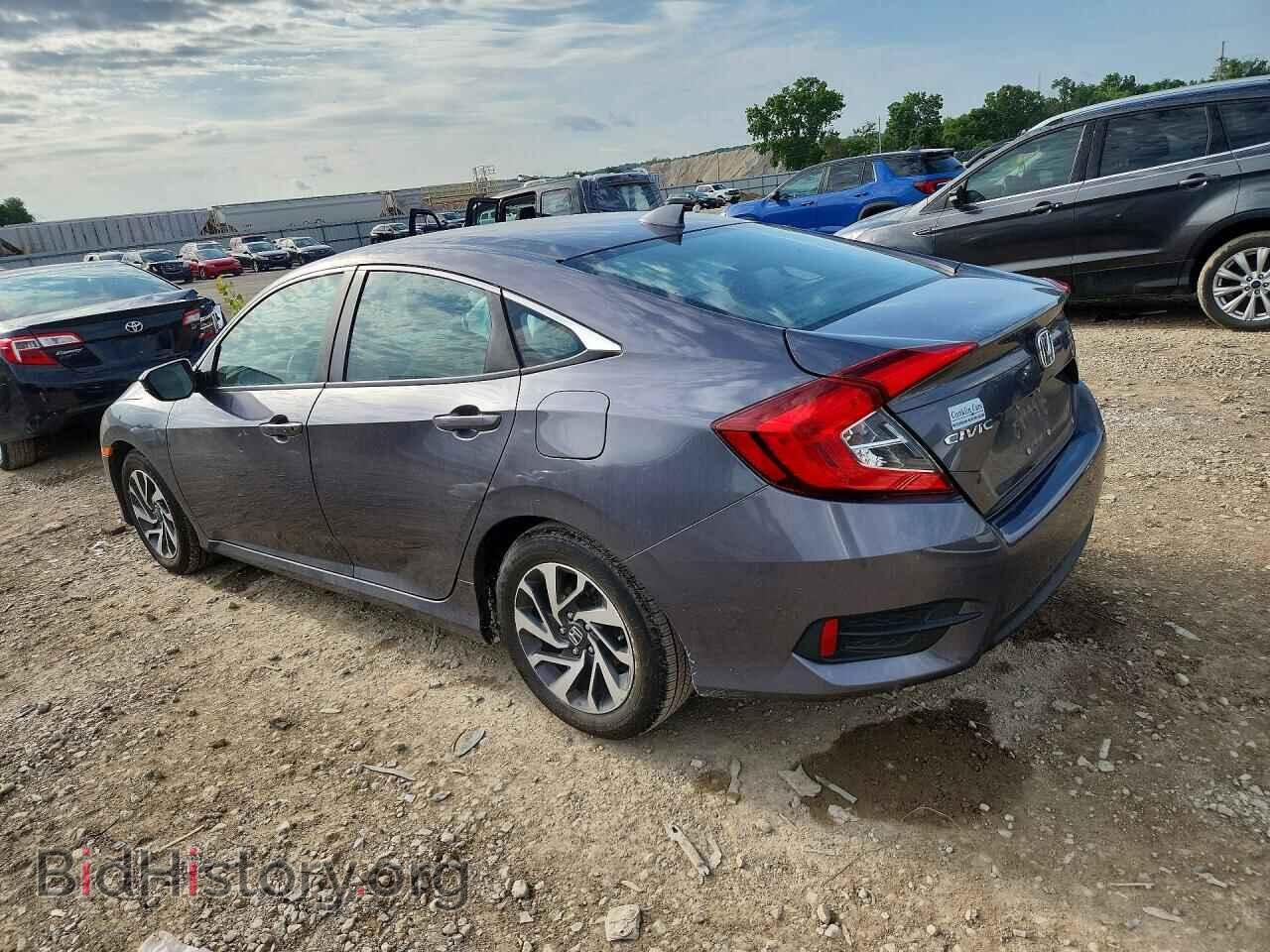 2018 HONDA CIVIC - VIN: 2HGFC2F73JH594017 - Фото 2