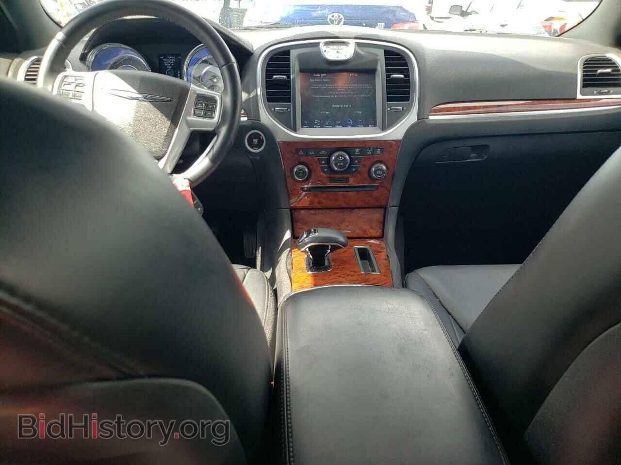 2014 CHRYSLER 300 - VIN: 2C3CCAAG8EH378094 - Фото 9
