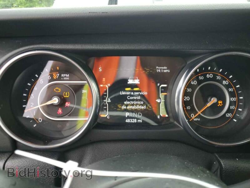 2021 Jeep GLADIATOR (VIN 1C6HJTFG5ML523841) — photo 9 of 12