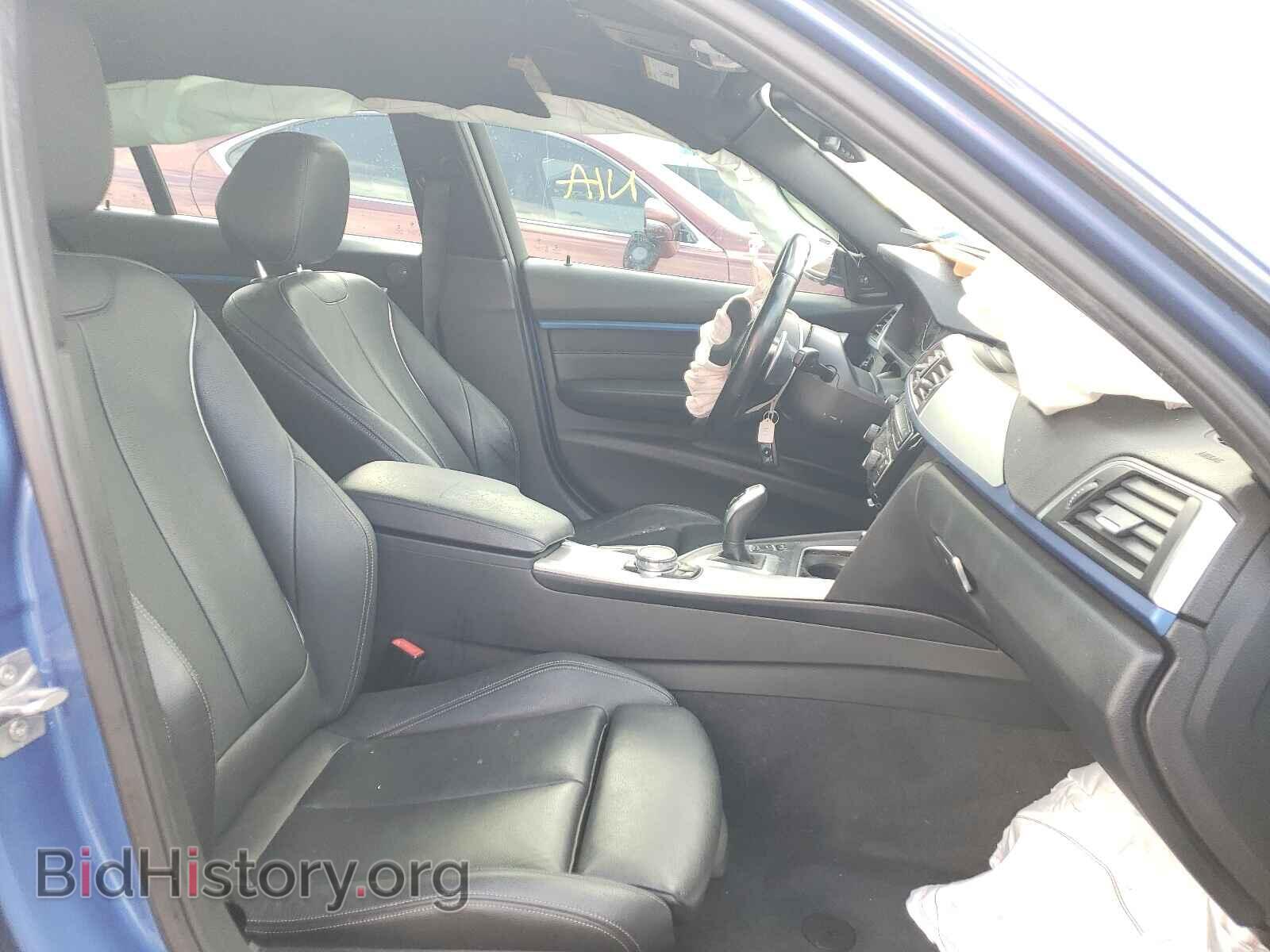 2016 BMW 3 SERIES - VIN: WBA8B3G57GNT62370 - Фото 5