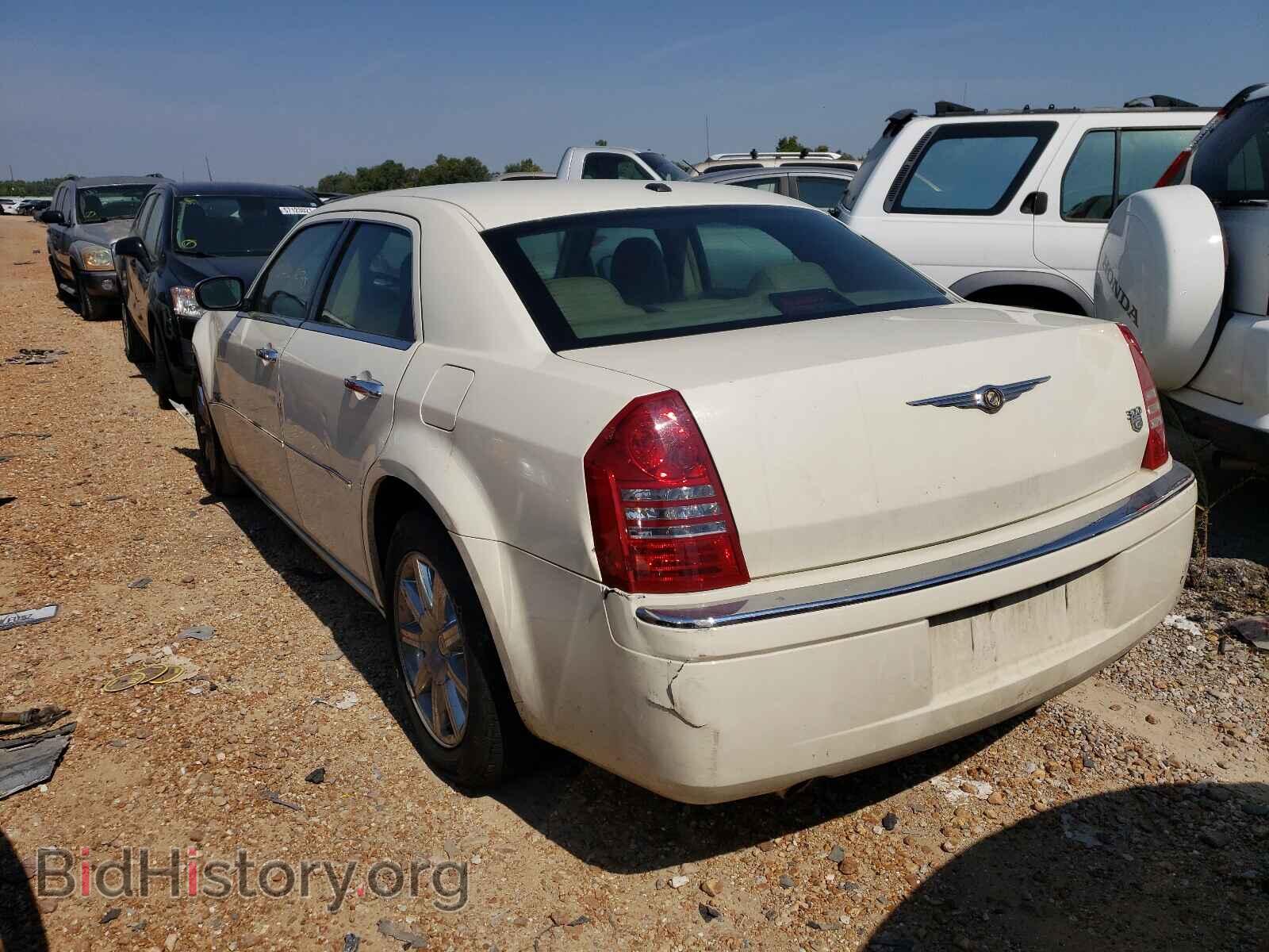 2007 CHRYSLER 300 - VIN: 2C3KA63H17H884101 - Фото 3