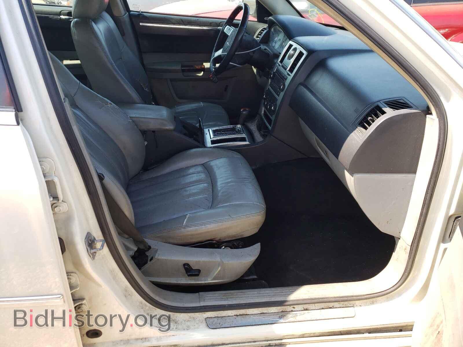 2007 CHRYSLER 300 - VIN: 2C3KA63H17H884101 - Фото 5