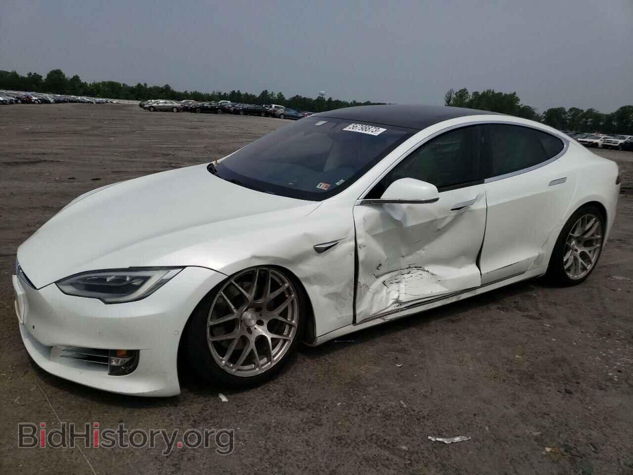 Фотография 5YJSA1E20JF297621 - TESLA MODEL S 2018