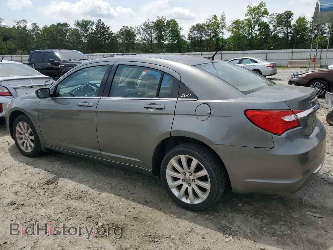 2013 CHRYSLER 200 - VIN: 1C3CCBBB9DN539907 - Фото 2