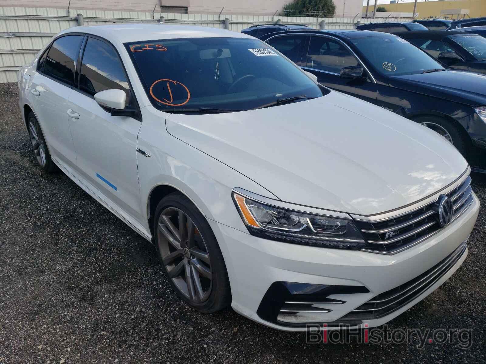 Photo 1VWAA7A33JC050102 - VOLKSWAGEN PASSAT 2018