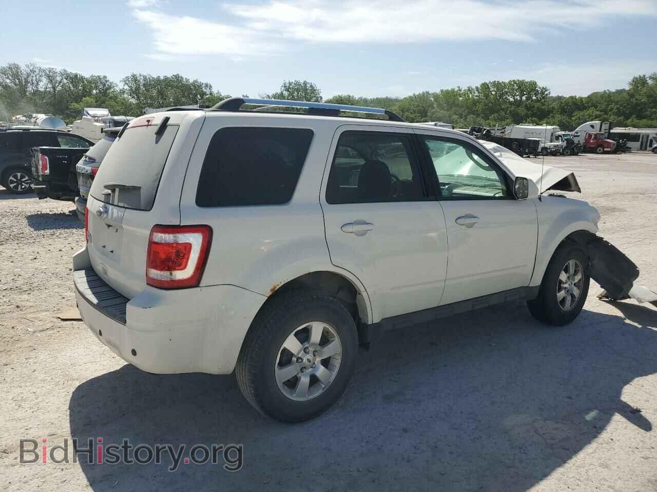 2011 FORD ESCAPE - VIN: 1FMCU0E79BKB83408 - Фото 3