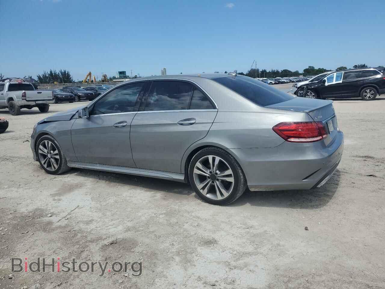 2014 MERCEDES-BENZ E-CLASS - VIN: WDDHF5KB5EB054330 - Фото 2