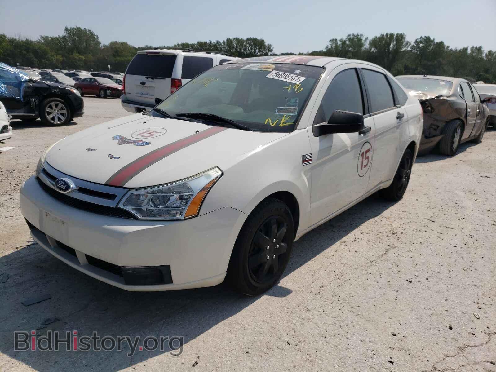 2011 FORD FOCUS - VIN: 1FAHP3EN8BW167412 - Фото 2