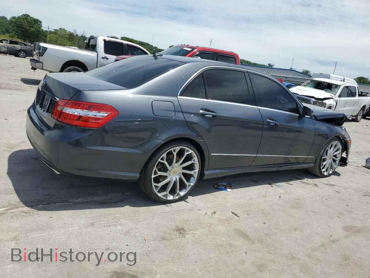 2013 MERCEDES-BENZ E-CLASS - VIN: WDDHF5KB1DA732317 - Фото 3