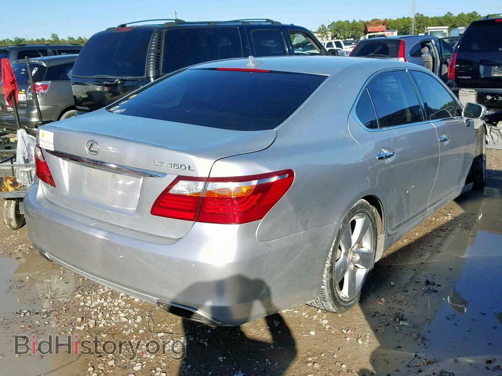 2011 LEXUS LS460 - VIN: JTHGL5EF0B5043631 - Photo 4