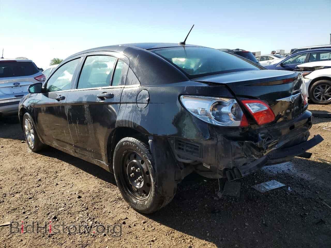 2010 CHRYSLER SEBRING - VIN: 1C3CC4FB7AN214027 - Фото 2