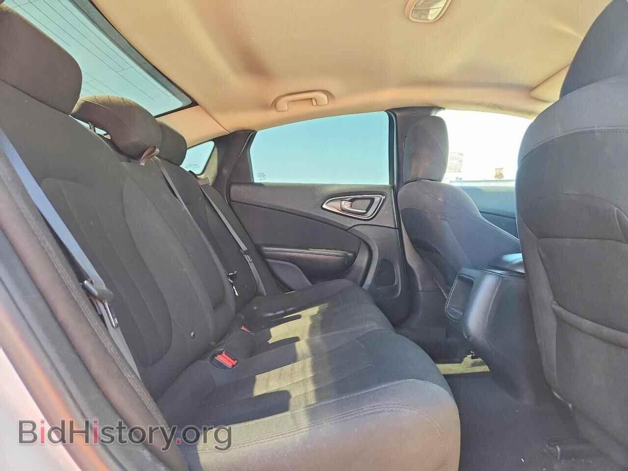 2015 CHRYSLER 200 - VIN: 1C3CCCAB8FN744001 - Photo 10