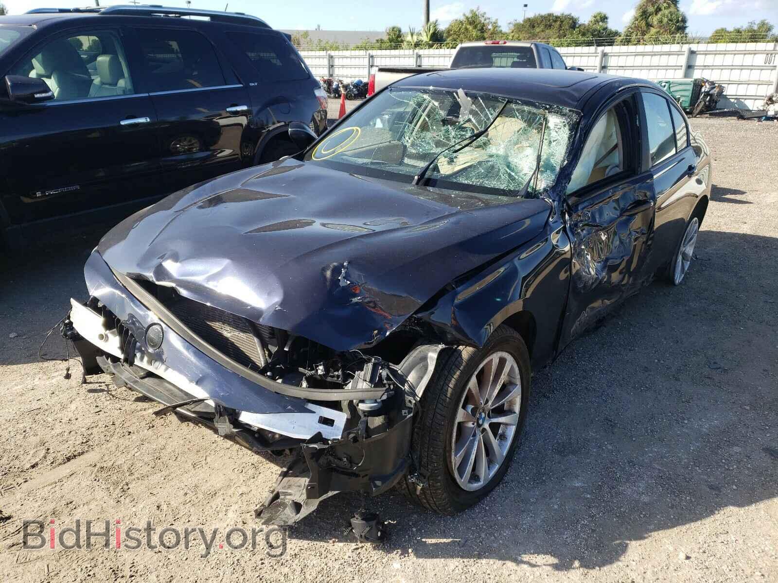 2016 BMW 3 SERIES - VIN: WBA8E1G54GNU10421 - Фото 2