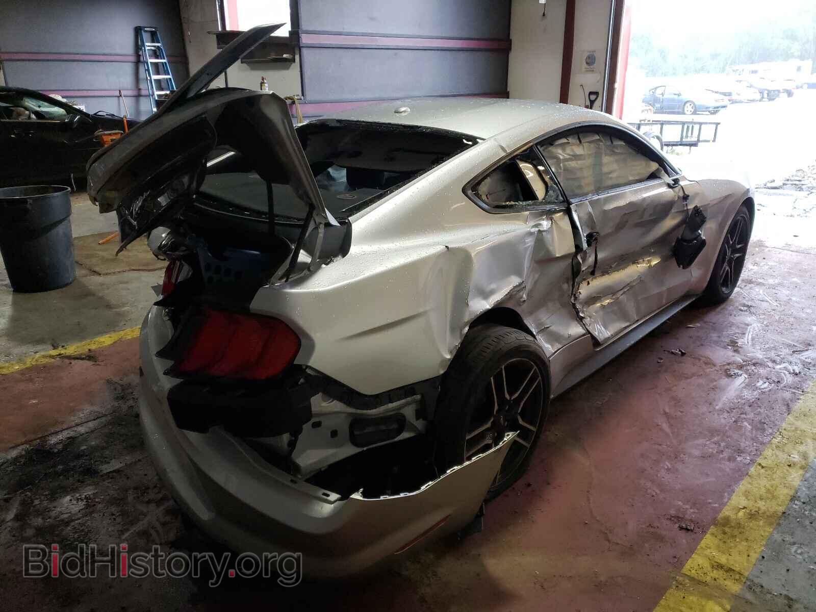 2018 FORD MUSTANG - VIN: 1FA6P8TH4J5178302 - Фото 4