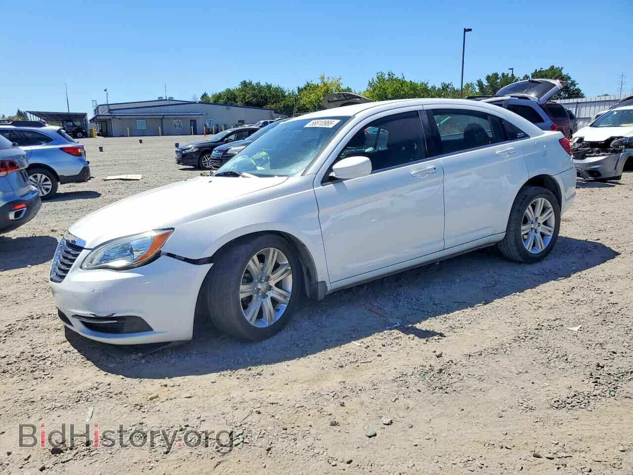 Фотография 1C3CCBAB3DN685995 - CHRYSLER 200 2013