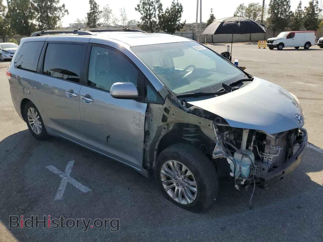 2011 TOYOTA All Models - VIN: 5TDYK3DC2BS110518 - Фото 4