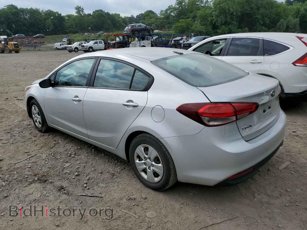2017 KIA FORTE - VIN: 3KPFK4A7XHE010027 - Фото 2