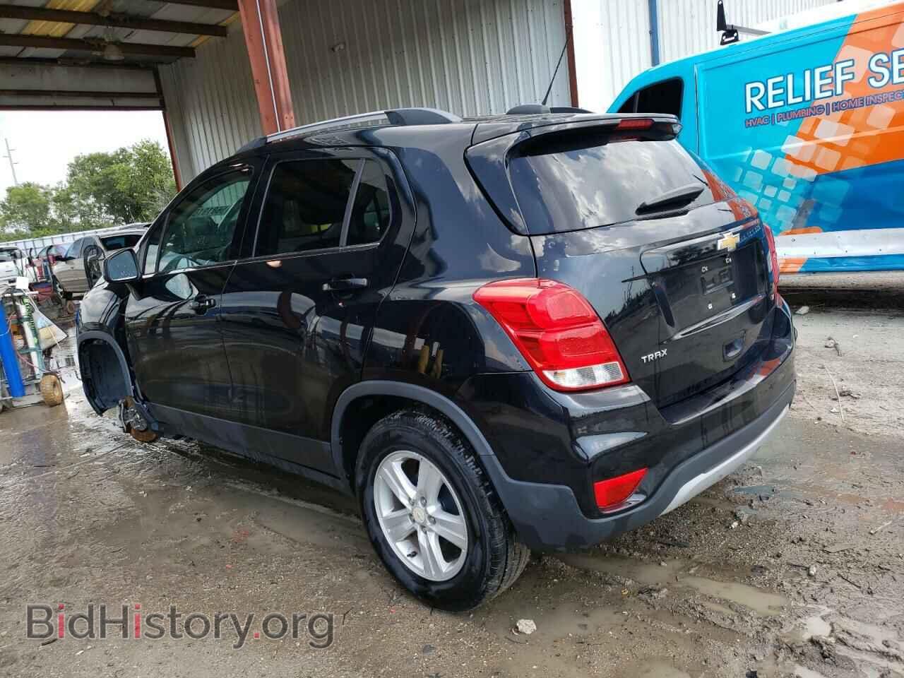 2019 CHEVROLET TRAX - VIN: 3GNCJLSB3KL393709 - Фото 2