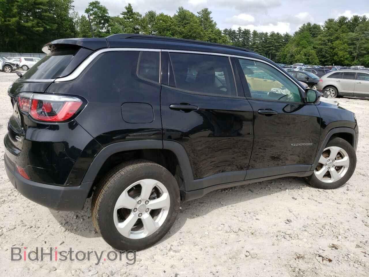2019 JEEP COMPASS - VIN: 3C4NJDBB8KT786676 - Фото 3