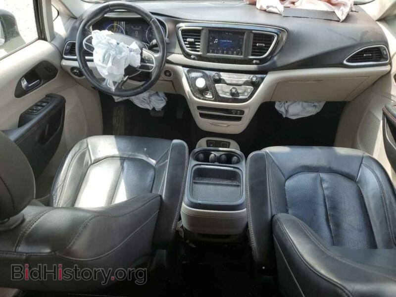 2020 Chrysler PACIFICA (VIN 2C4RC1BG4LR182083) — фото 8 из 13