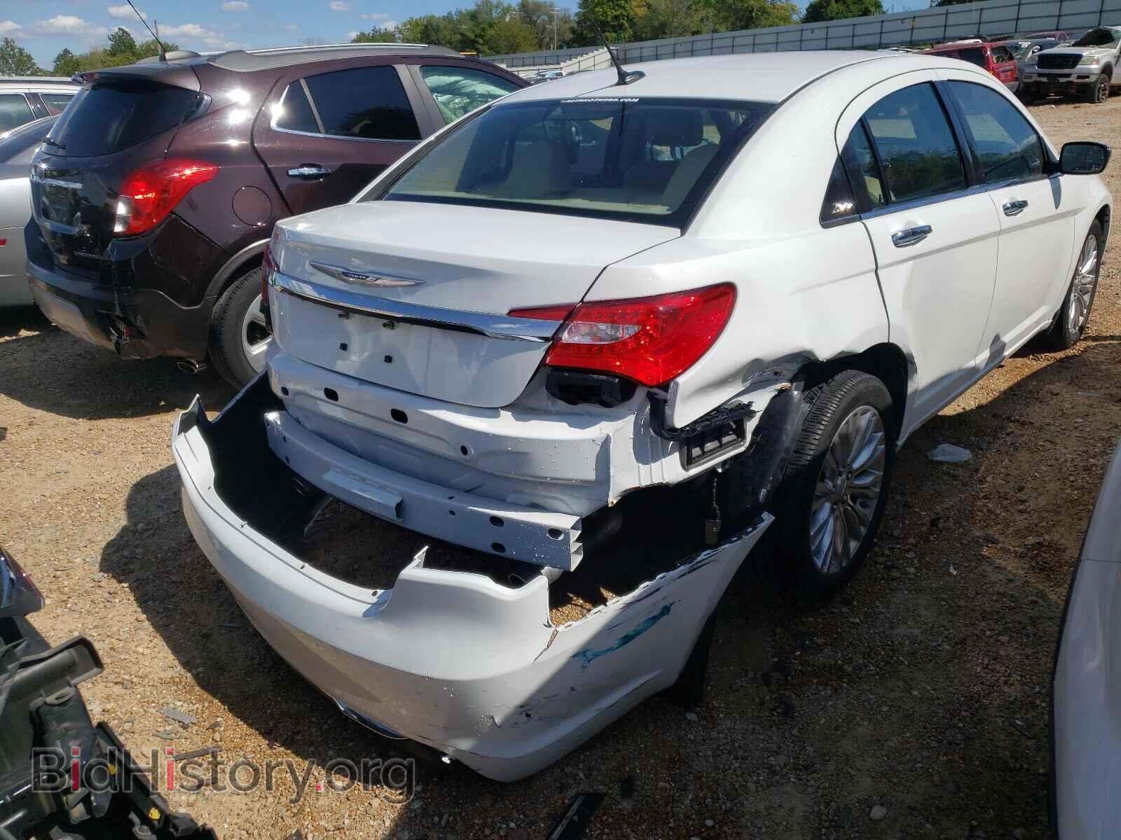 2012 CHRYSLER 200 - VIN: 1C3CCBCG4CN189465 - Фото 4