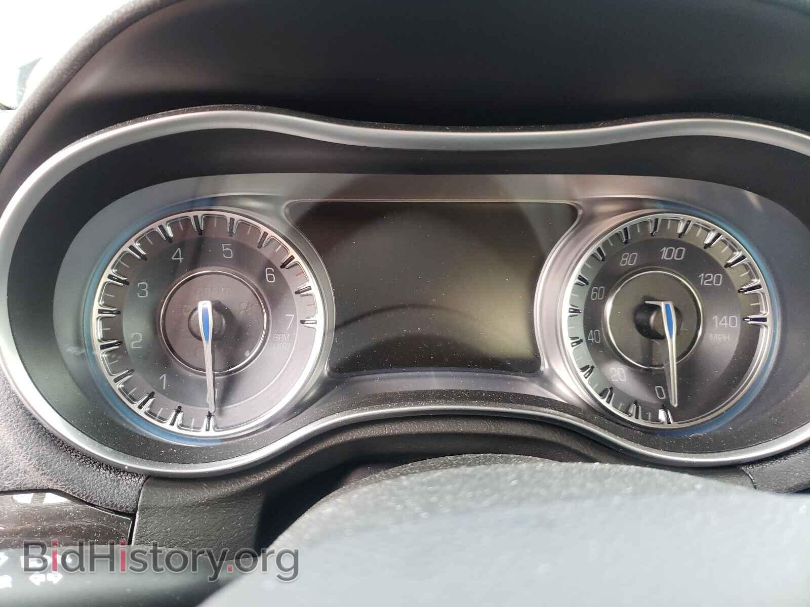 2015 CHRYSLER 300 - VIN: 2C3CCARG5FH887405 - Фото 8