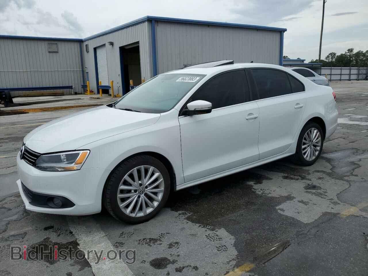 Фотография 3VWL07AJ8EM413363 - VOLKSWAGEN JETTA 2014