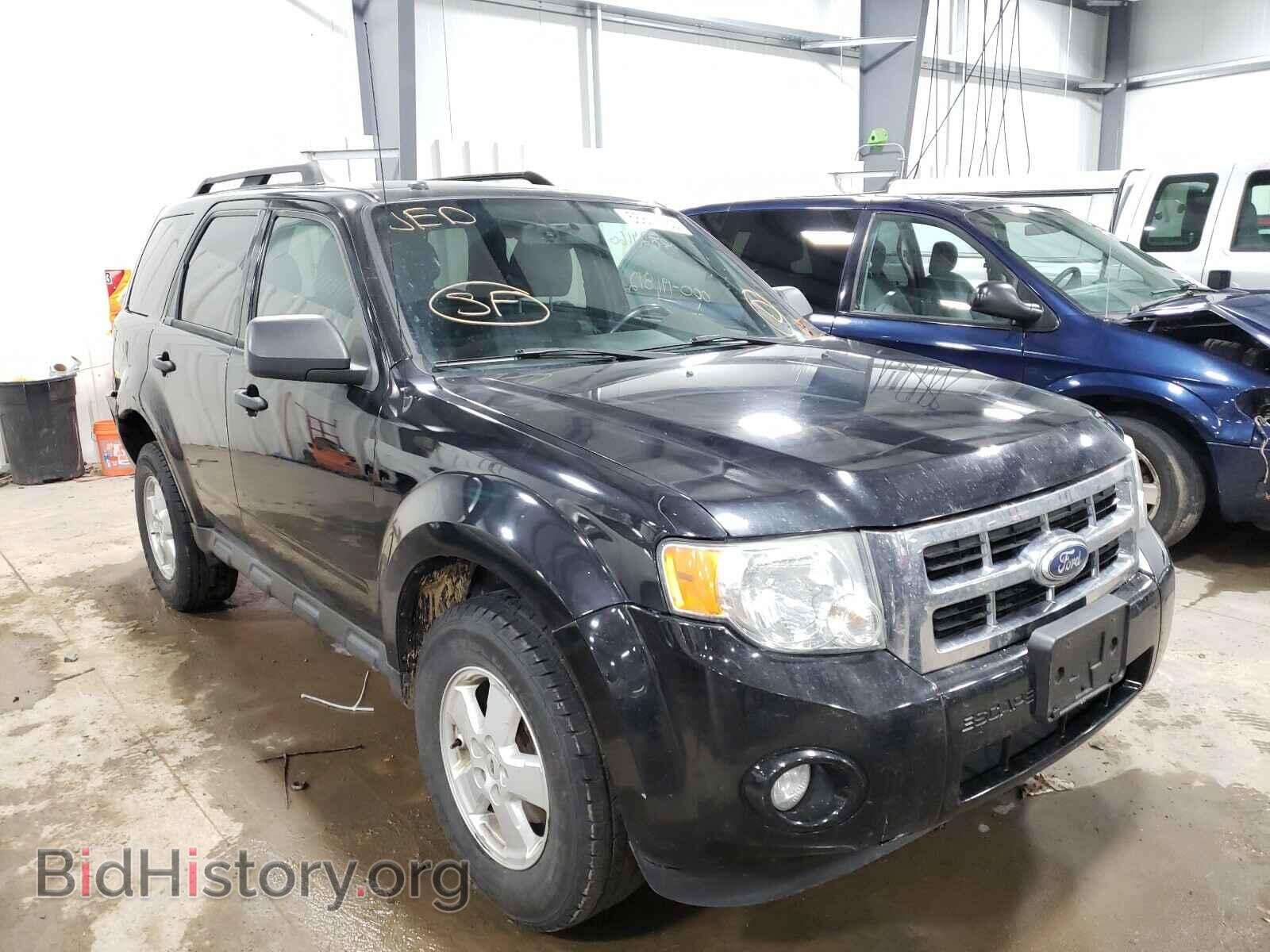 Фотография 1FMCU0D76AKC58226 - FORD ESCAPE 2010