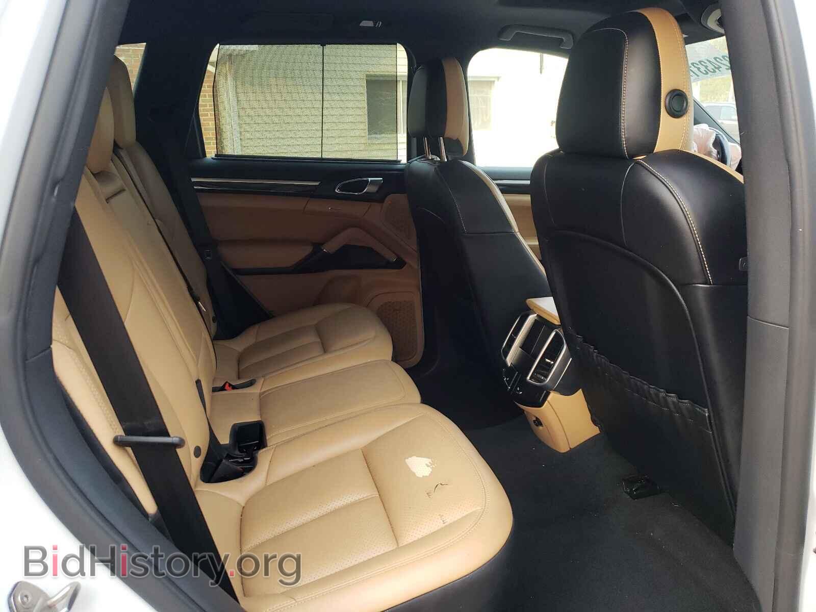 2016 PORSCHE CAYENNE - VIN: WP1AA2A27GKA08820 - Фото 6