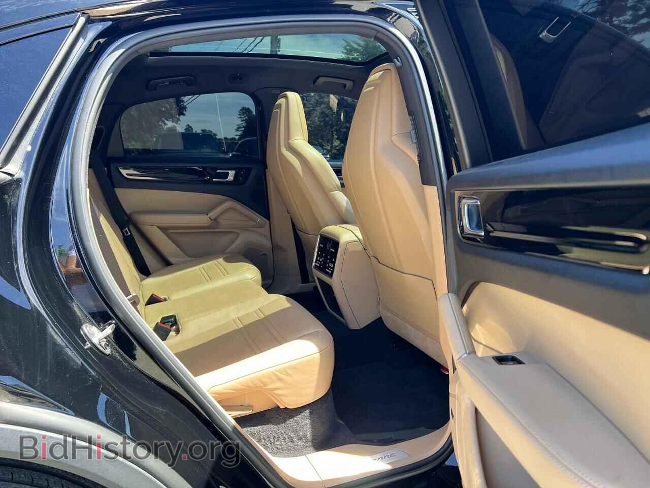 2020 PORSCHE CAYENNE - VIN: WP1BA2AY2LDA46687 - Photo 6