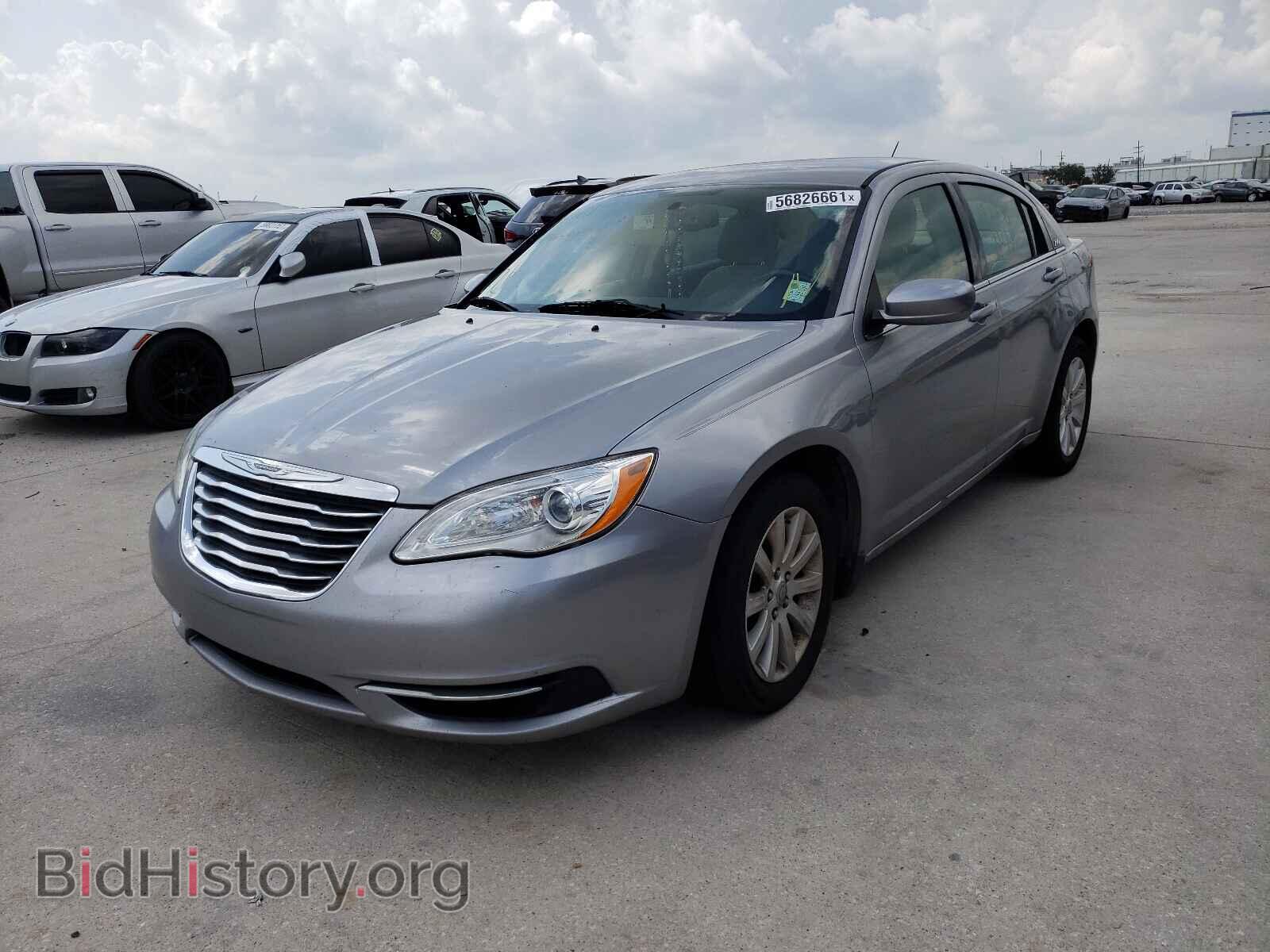2013 CHRYSLER 200 - VIN: 1C3CCBBB6DN542425 - Фото 2