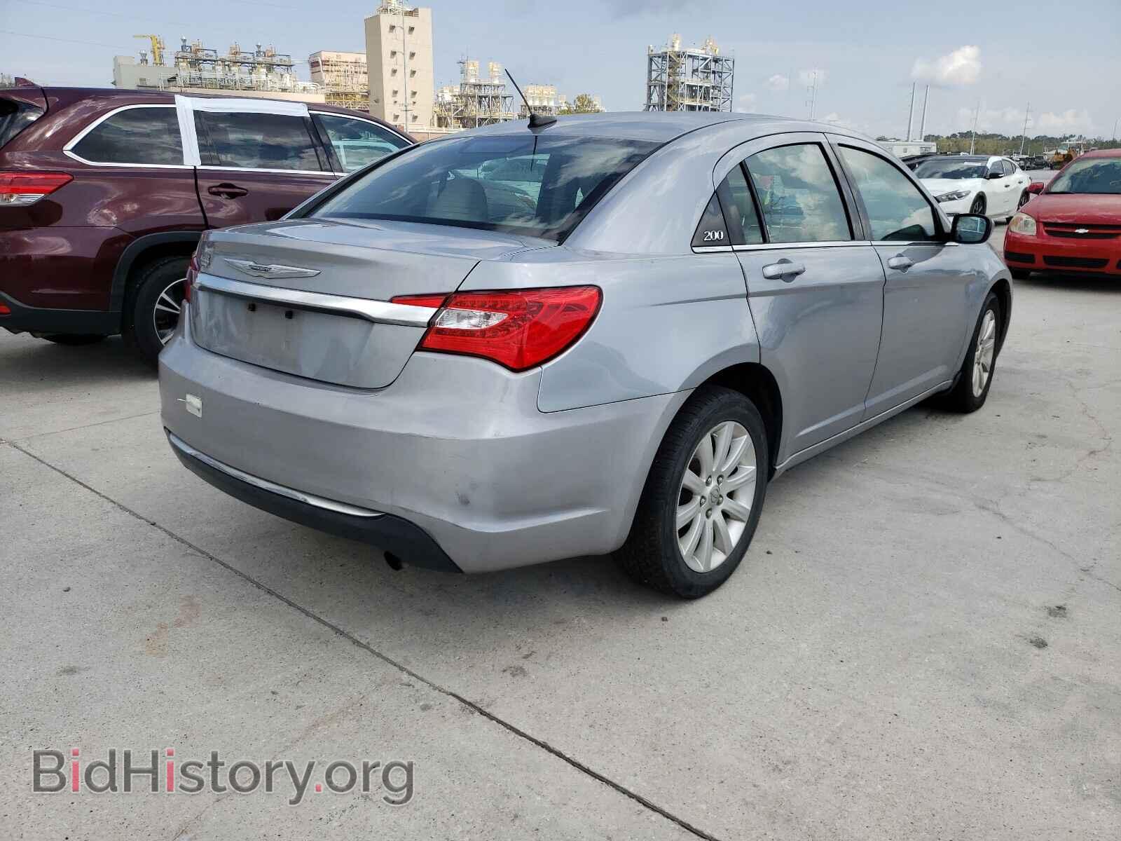 2013 CHRYSLER 200 - VIN: 1C3CCBBB6DN542425 - Фото 4
