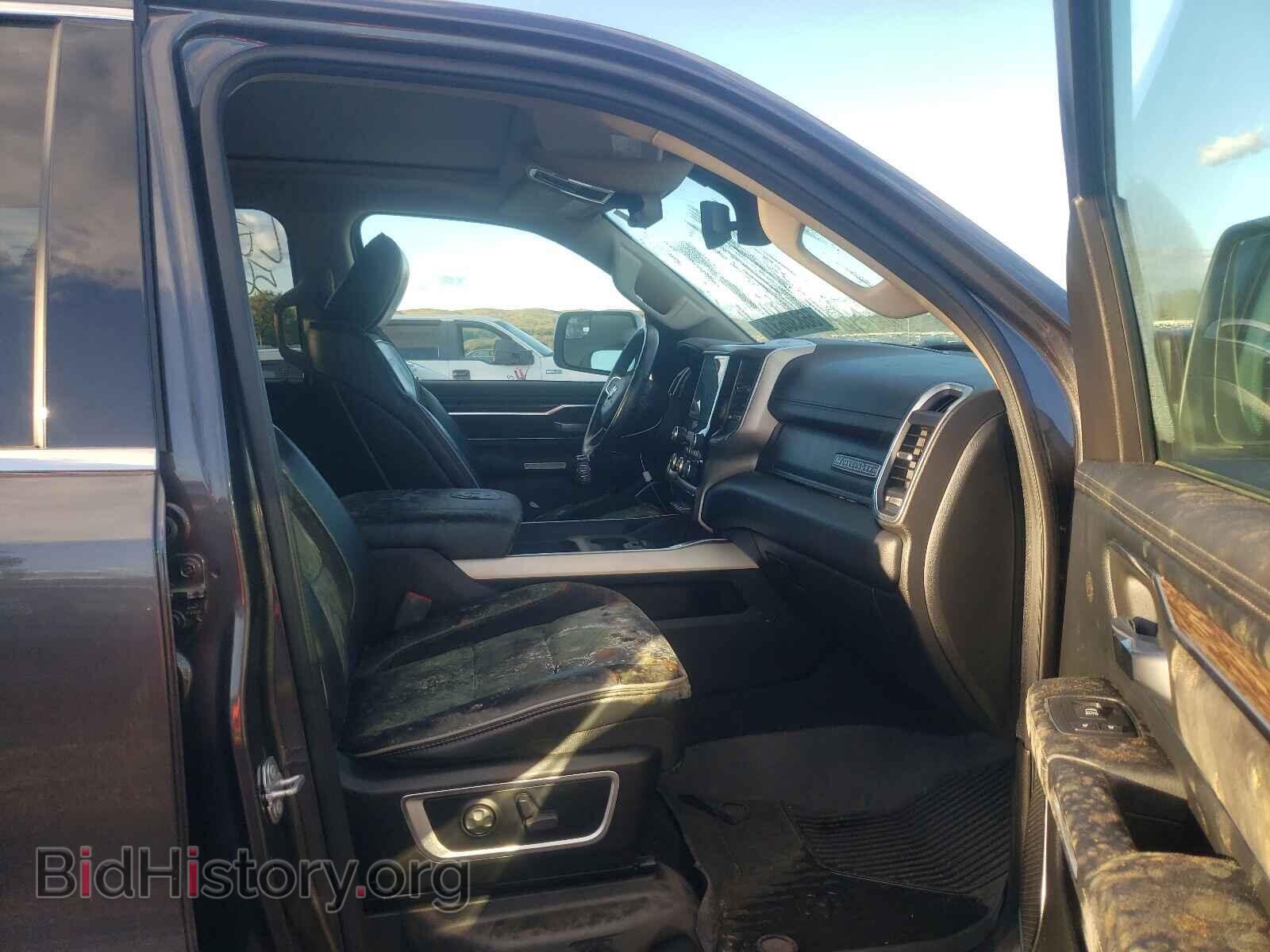 2019 RAM 1500 - VIN: 1C6SRFJT5KN719493 - Фото 5