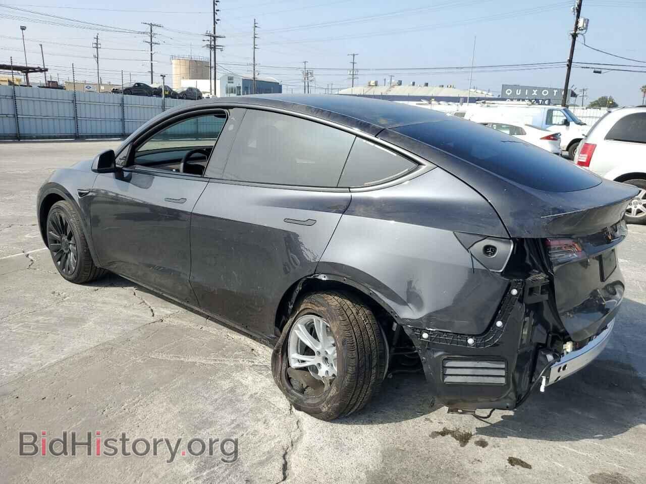 2024 TESLA MODEL Y - VIN: 7SAYGDEE9RF011056 - Фото 2