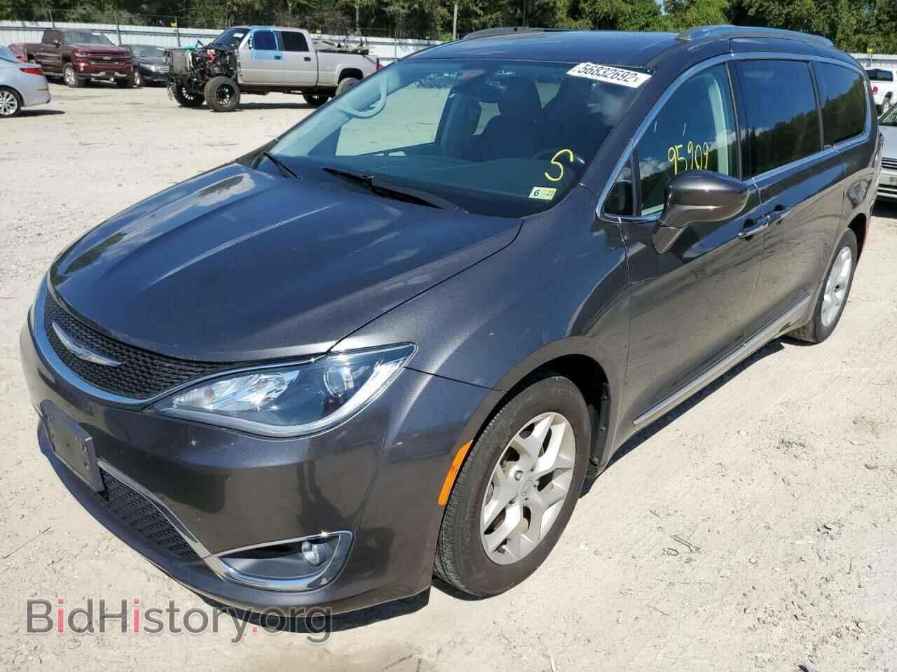 2017 CHRYSLER PACIFICA - VIN: 2C4RC1EG0HR503863 - Photo 2