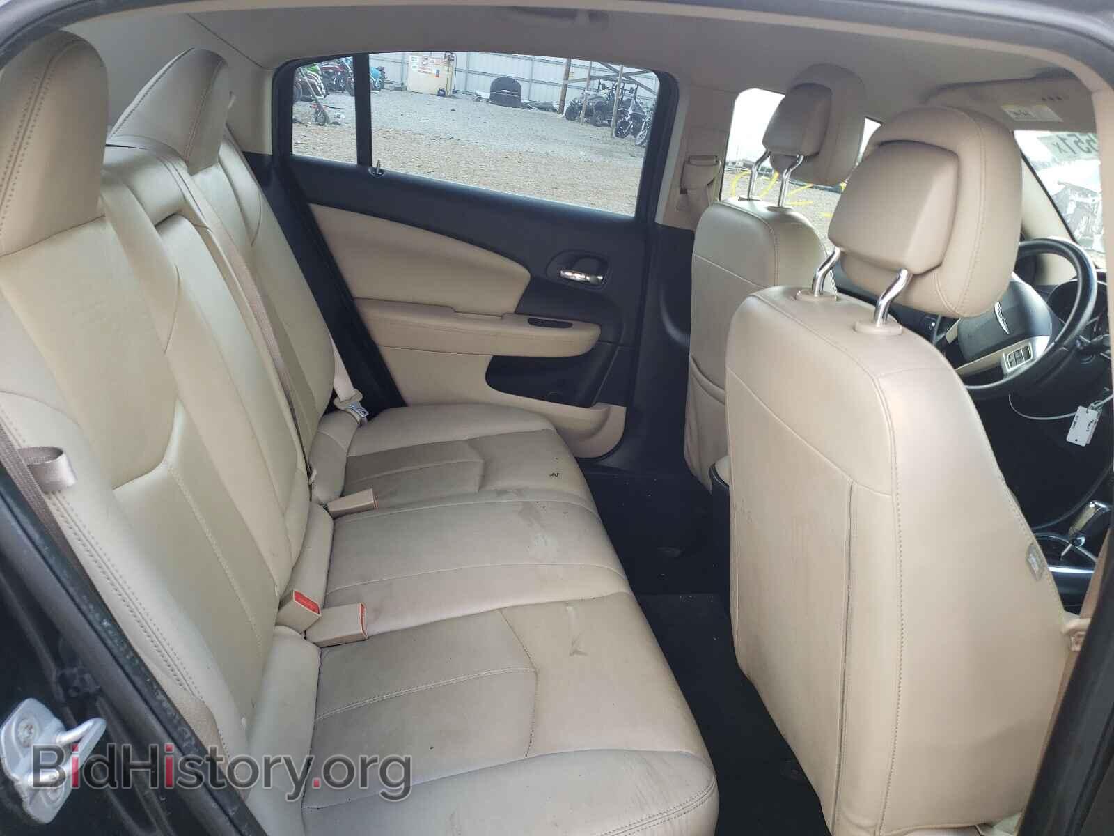 2011 CHRYSLER 200 - VIN: 1C3BC2FG3BN581066 - Фото 6
