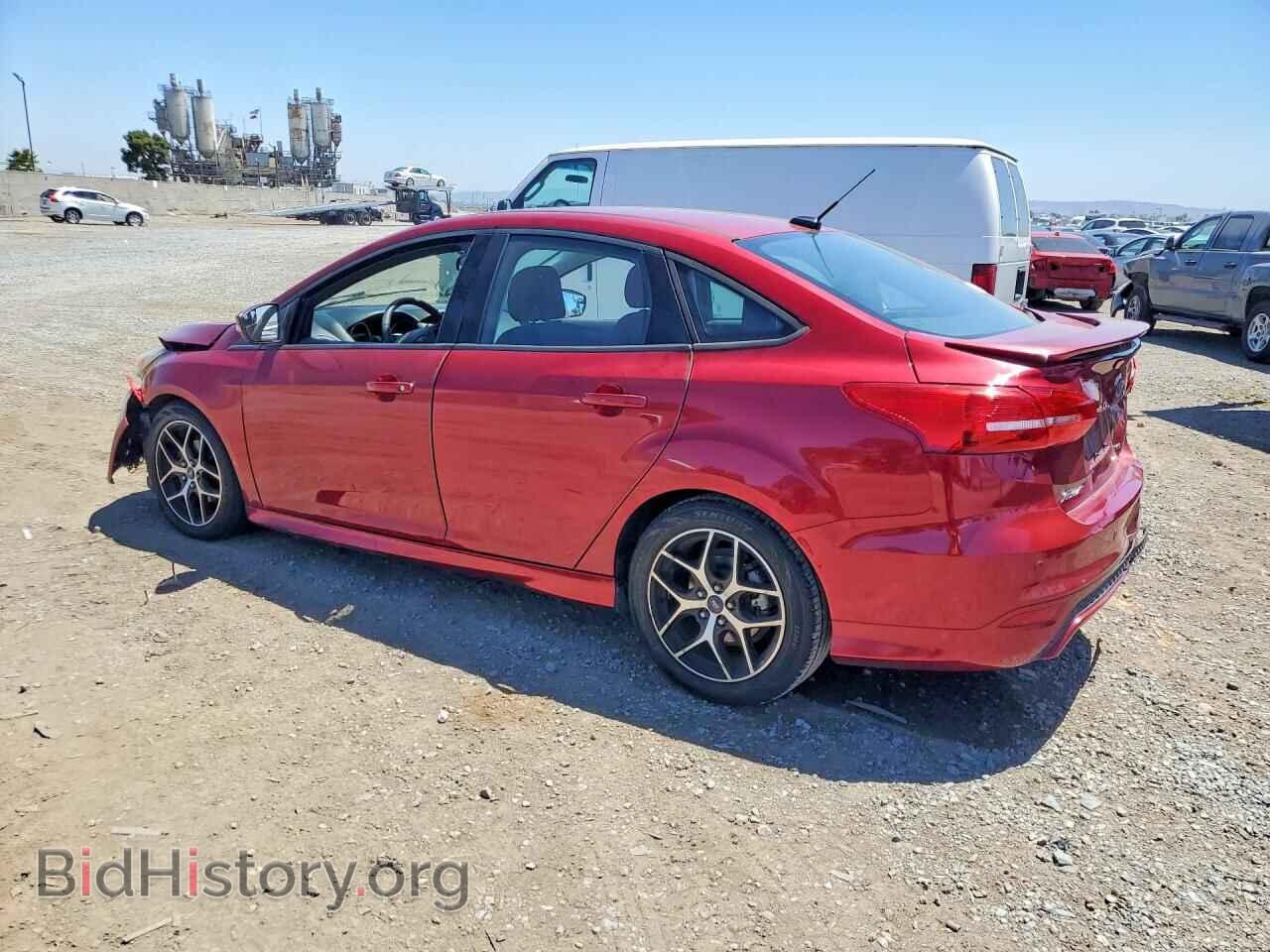2016 FORD FOCUS - VIN: 1FADP3F24GL329063 - Фото 2