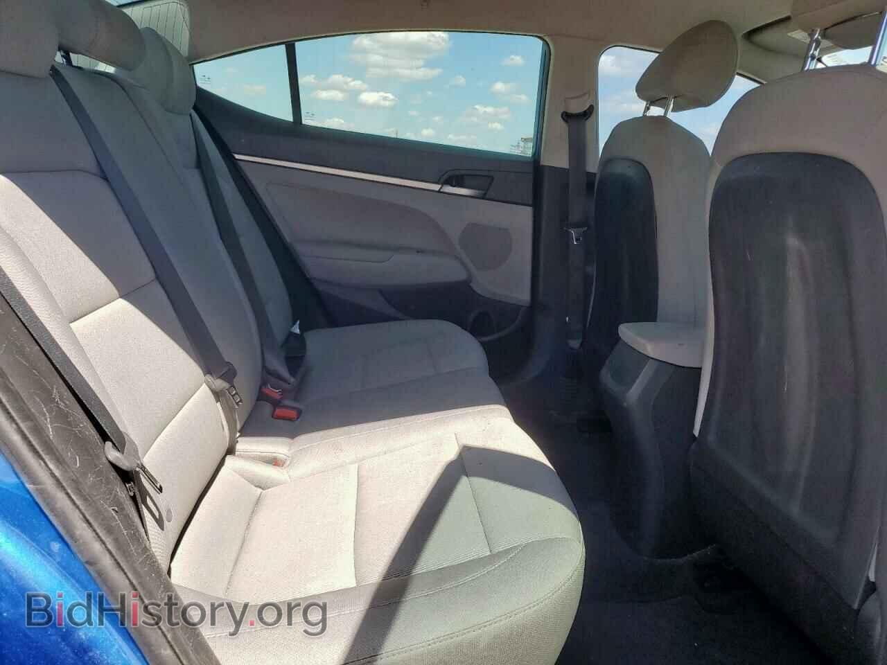 2018 HYUNDAI ELANTRA - VIN: 5NPD74LF5JH257292 - Фото 10