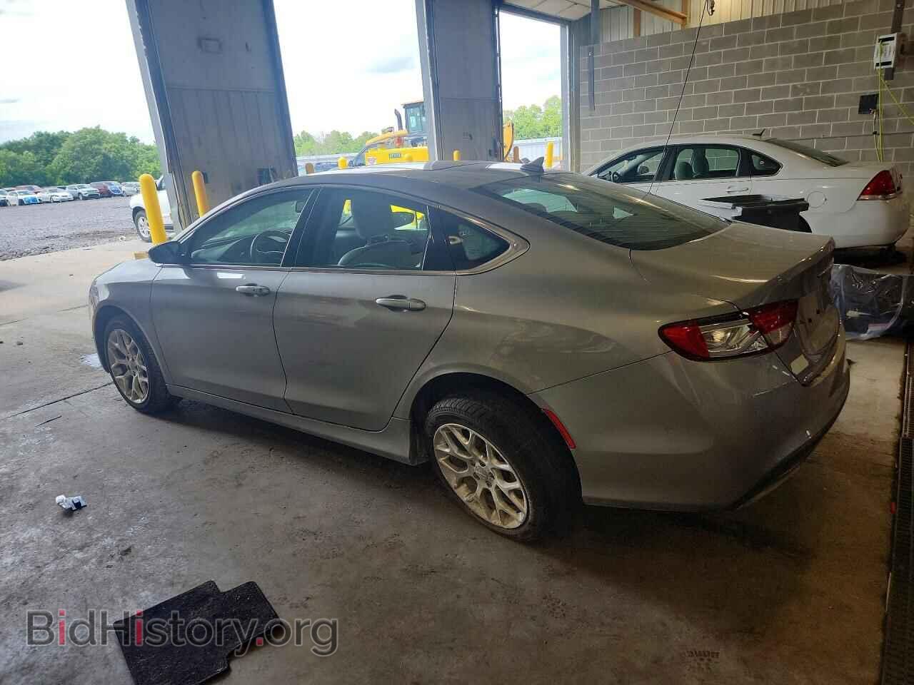 2015 CHRYSLER 200 - VIN: 1C3CCCEG1FN620710 - Photo 2