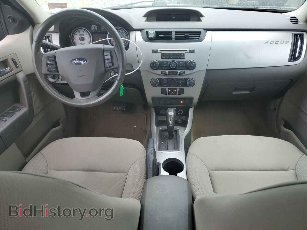 2009 FORD FOCUS - VIN: 1FAHP36N79W145717 - Фото 8