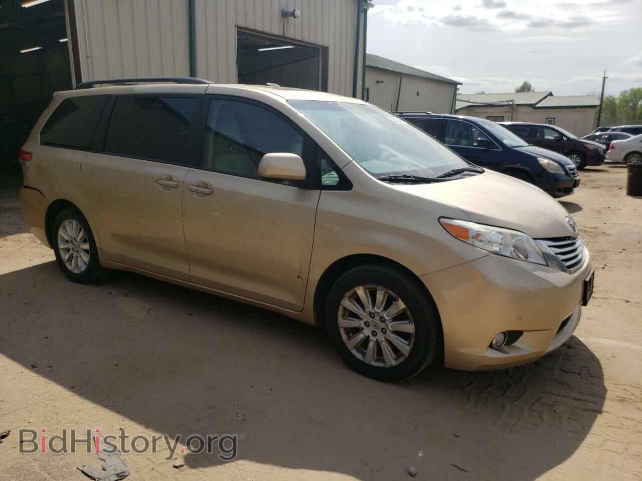 2012 TOYOTA All Models - VIN: 5TDDK3DC6CS042983 - Фото 4