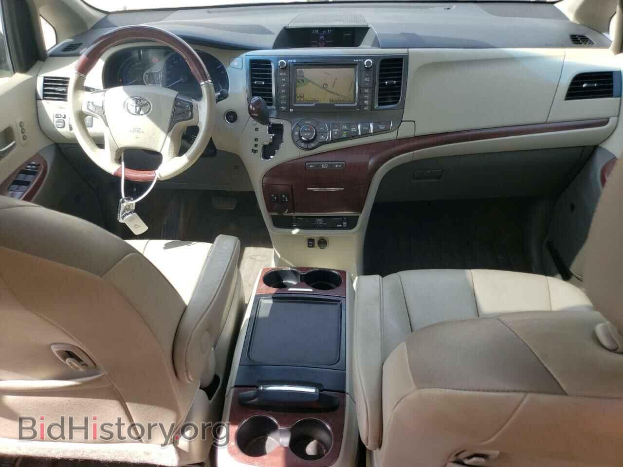 2012 TOYOTA All Models - VIN: 5TDDK3DC6CS042983 - Фото 8