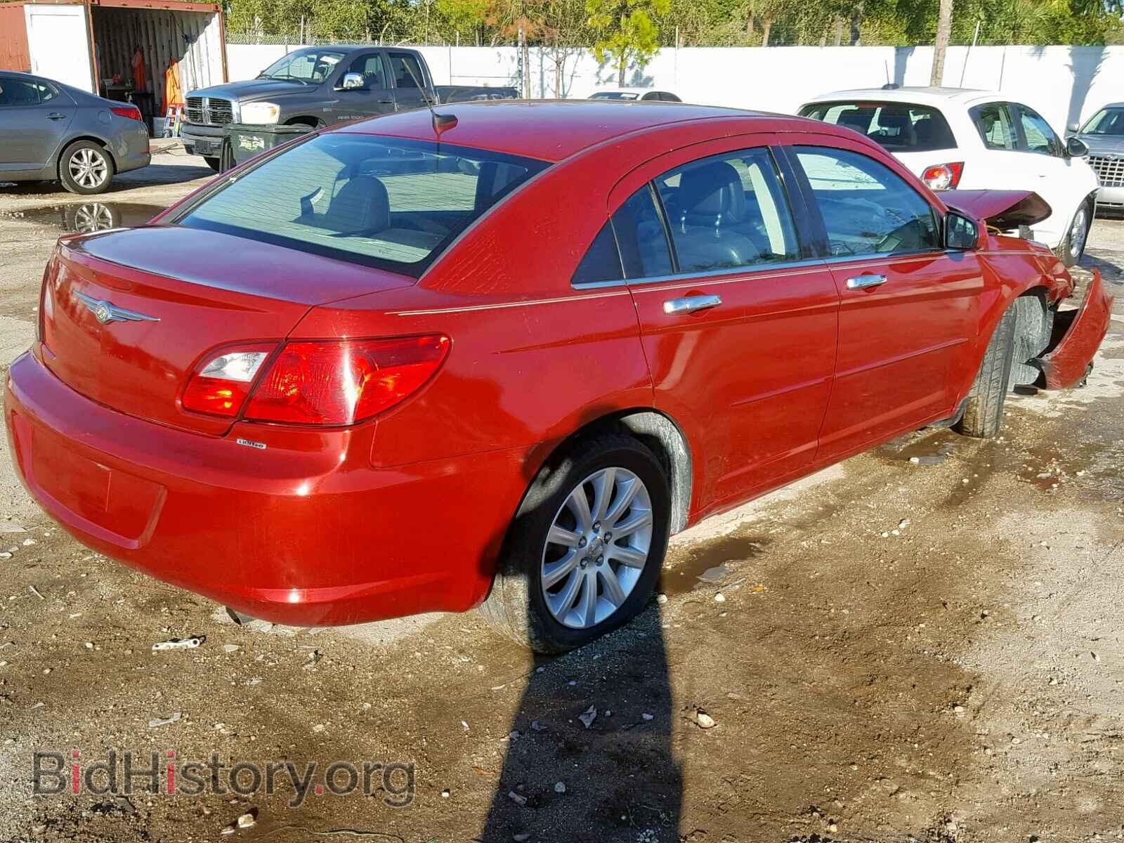2010 CHRYSLER SEBRING - VIN: 1C3CC5FB7AN223221 - Фото 4
