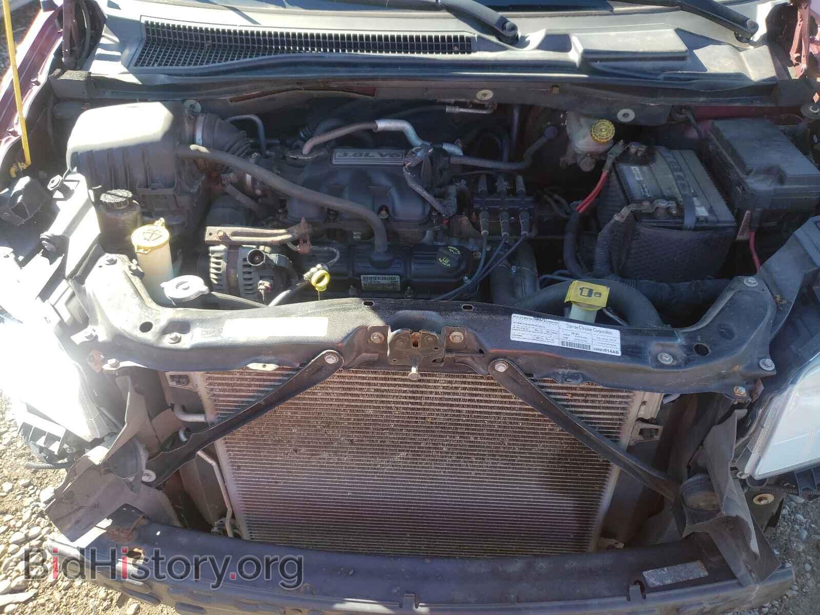 2008 CHRYSLER MINIVAN - VIN: 2A8HR54P58R651471 - Фото 7