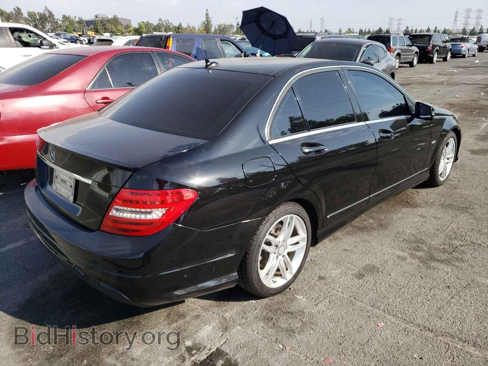 2012 MERCEDES-BENZ C-CLASS - VIN: WDDGF4HB5CR206866 - Фото 4
