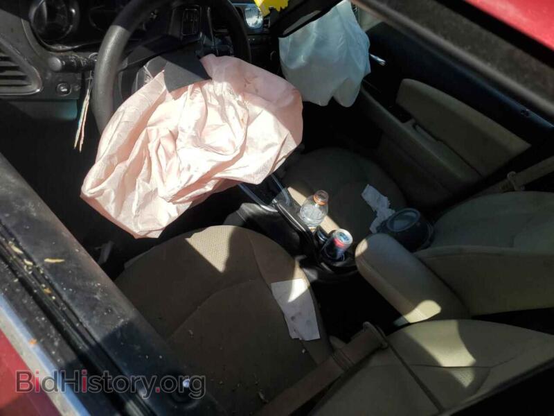 2013 Chrysler 200 (VIN 1C3CCBAB0DN634437) — photo 8 of 13