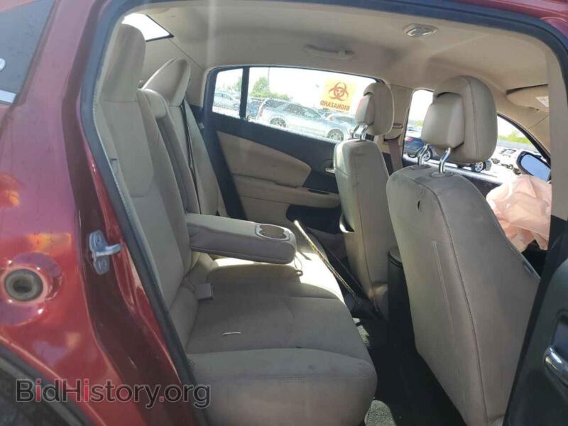 2013 Chrysler 200 (VIN 1C3CCBAB0DN634437) — photo 10 of 13