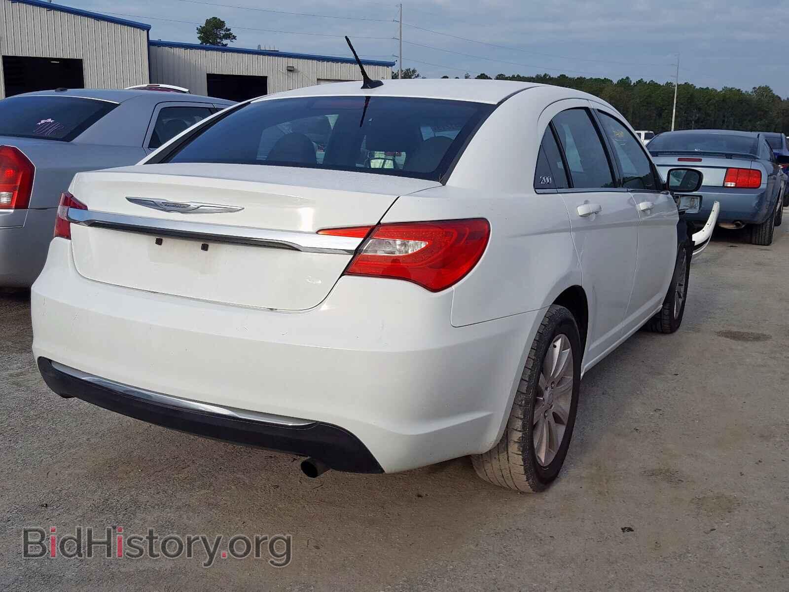 2013 CHRYSLER 200 - VIN: 1C3CCBBB2DN672573 - Фото 4
